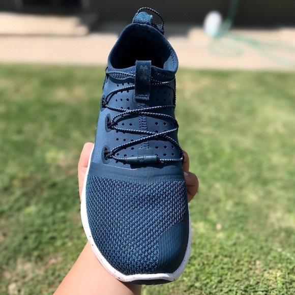 Under Armour UA Drift 2 Sneakers - Picture 2 of 6